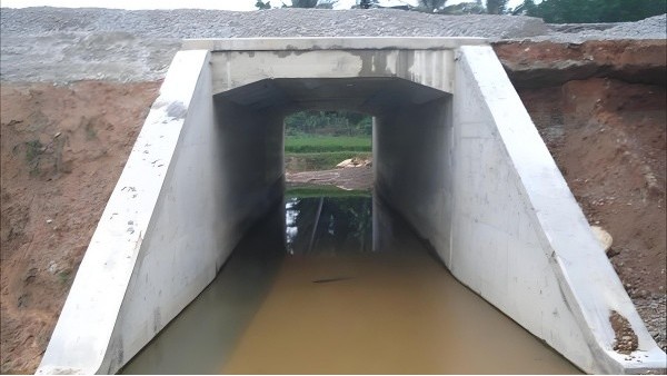 雷达流量计测量涵洞分析